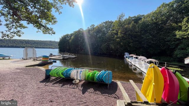 35 FALCON RUN, Lake Harmony, PA 18624