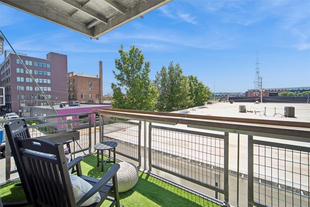 112 11th Street 202, Des Moines, IA 50309
