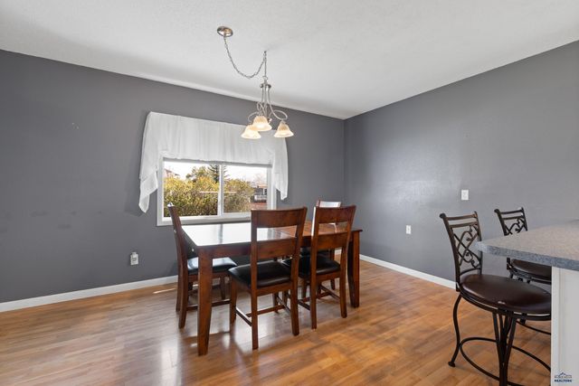 1136 NORTHEAST DR, Rapid City, SD 57701