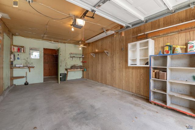 1136 NORTHEAST DR, Rapid City, SD 57701