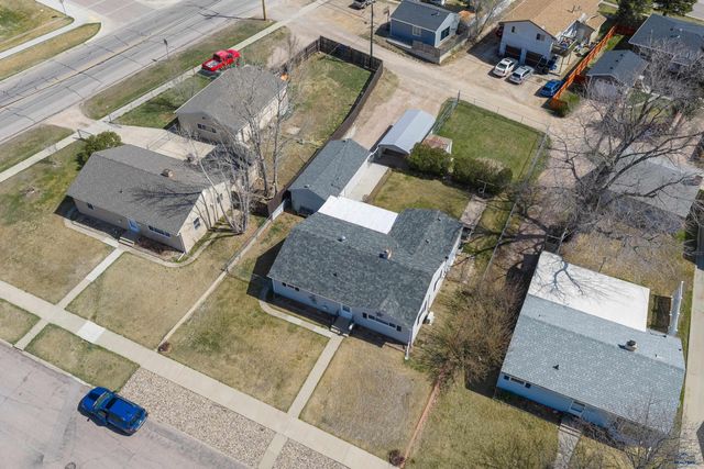 1136 NORTHEAST DR, Rapid City, SD 57701