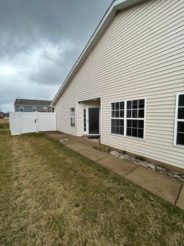 6878 Marsh View Street, Merrillville, IN 46410