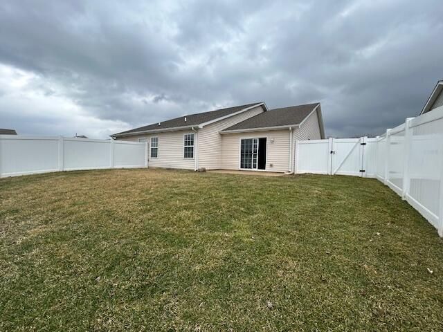 6878 Marsh View Street, Merrillville, IN 46410