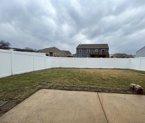 6878 Marsh View Street, Merrillville, IN 46410