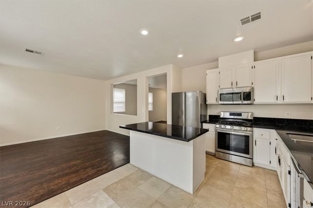 824 Percy Arms Street, Las Vegas, NV 89138