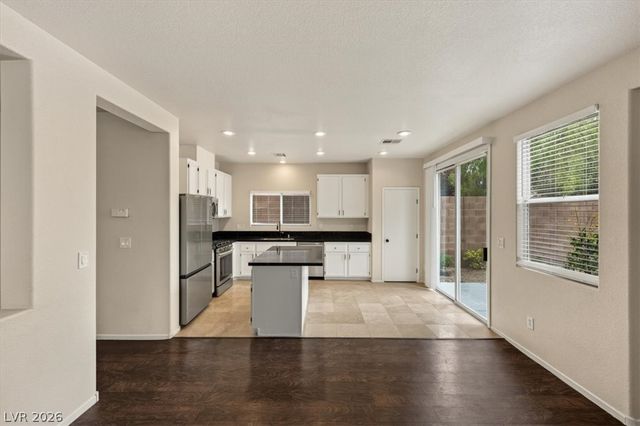 824 Percy Arms Street, Las Vegas, NV 89138