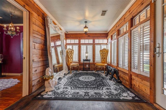 146 2nd Street, Sugar Land, TX 77498