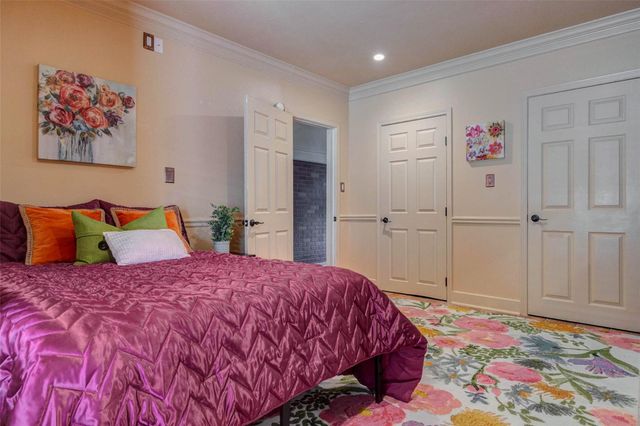 146 2nd Street, Sugar Land, TX 77498