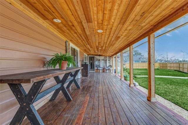 146 2nd Street, Sugar Land, TX 77498