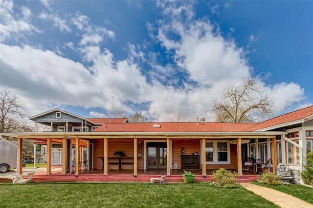 146 2nd Street, Sugar Land, TX 77498