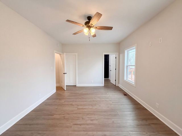 996 Gratton Rd, Clarksville, TN 37043