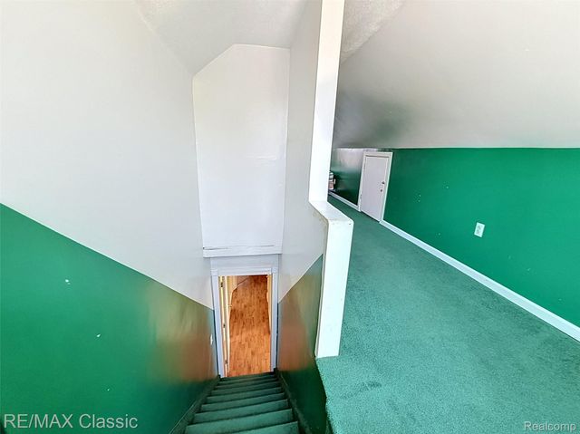 1757 Riverbank Street, Lincoln Park, MI 48146
