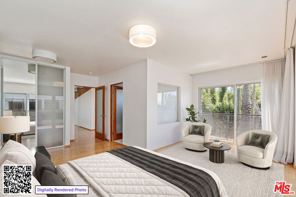 Image 16 of property listing at 621 San Juan Avenue A, Venice, CA 90291