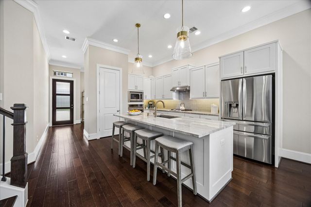 11003 Aspen Reserve Way, Houston, TX 77043