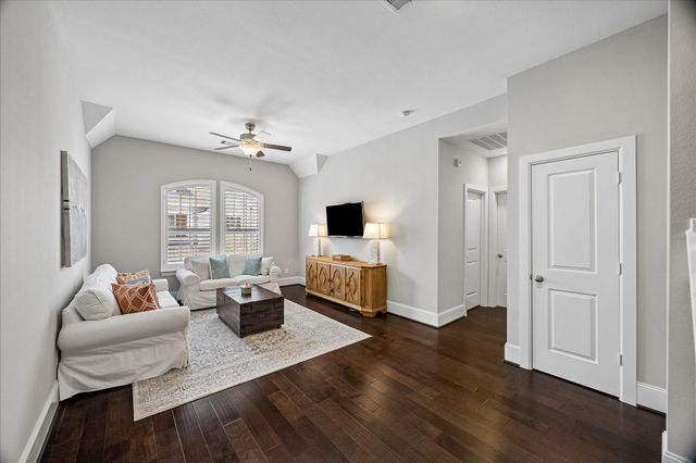 11003 Aspen Reserve Way, Houston, TX 77043