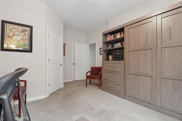 260 Seven Farms Unit 202, Charleston, SC 29492