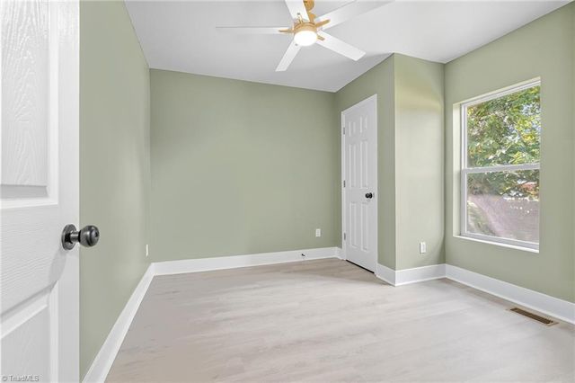 821 Moravia Street, Winston-salem, NC 27107