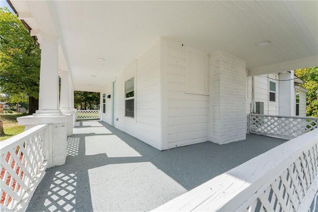 821 Moravia Street, Winston-salem, NC 27107