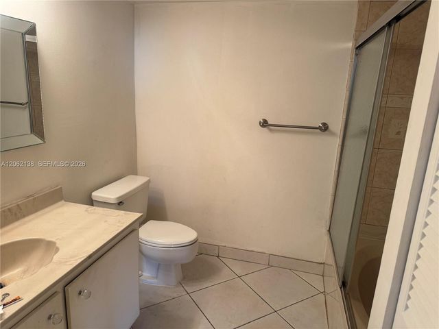 200 Leslie Dr 629, Hallandale Beach, FL 33009