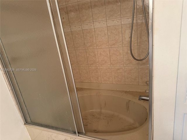 200 Leslie Dr 629, Hallandale Beach, FL 33009