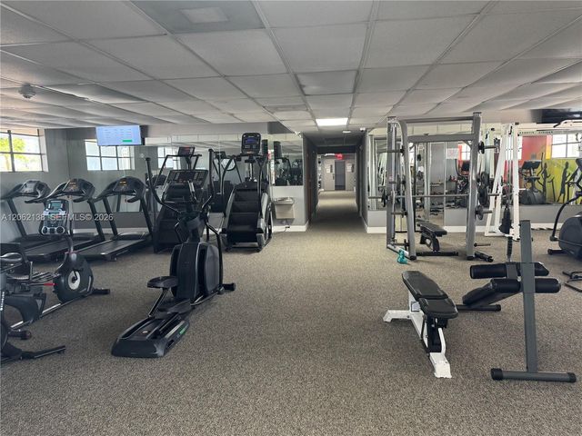 200 Leslie Dr 629, Hallandale Beach, FL 33009