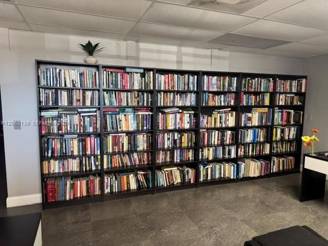 200 Leslie Dr 629, Hallandale Beach, FL 33009