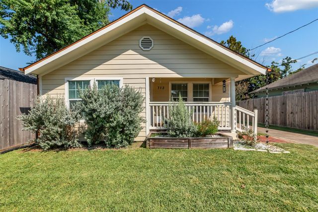 713 Mcintosh Street, Houston, TX 77009