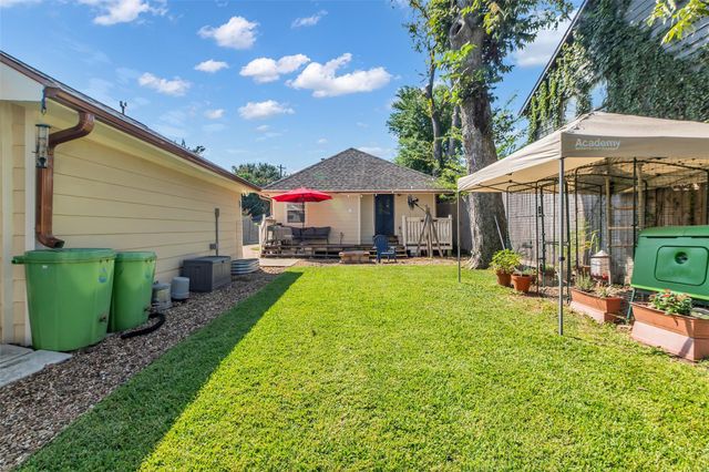 713 Mcintosh Street, Houston, TX 77009