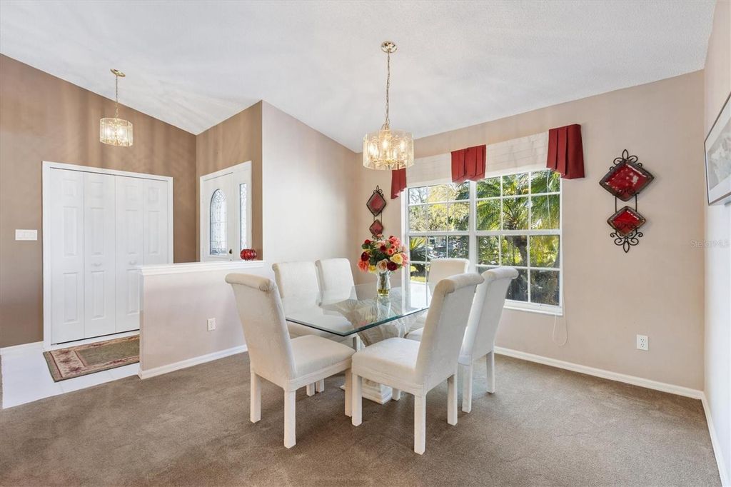 Image 12 of property listing at 3909 RIVER CREST CIRCLE, Leesburg, FL 34748