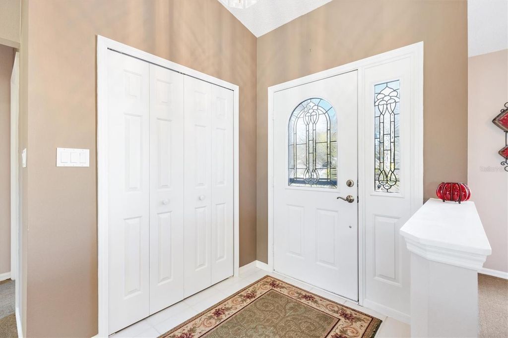 Image 5 of property listing at 3909 RIVER CREST CIRCLE, Leesburg, FL 34748