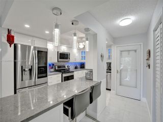 5860 NW 44th St 314, Lauderhill, FL 33319