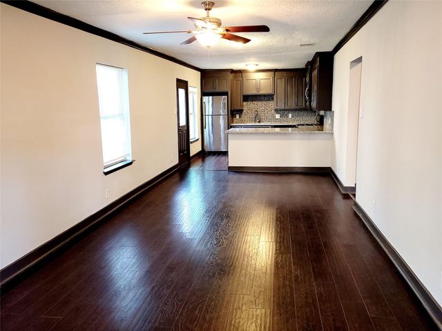1501 Asbury Street, Houston, TX 77007
