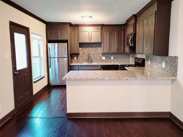 1501 Asbury Street, Houston, TX 77007
