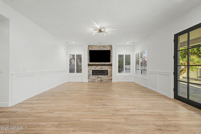 6409 E MONTREAL Place, Scottsdale, AZ 85254