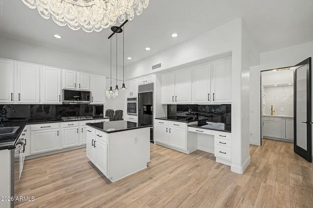 6409 E MONTREAL Place, Scottsdale, AZ 85254