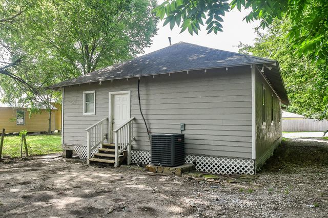 4301 Gregory Street, Houston, TX 77026