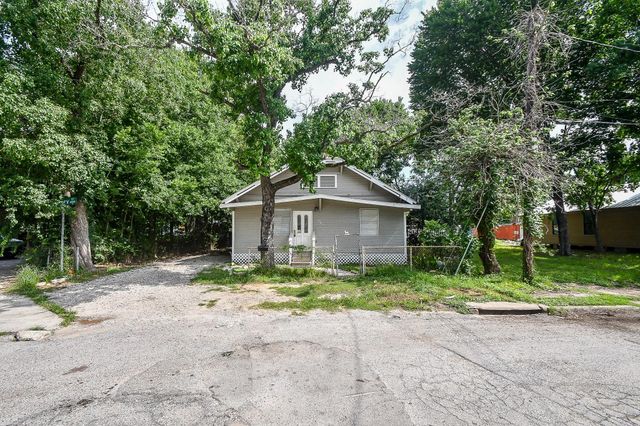 4301 Gregory Street, Houston, TX 77026
