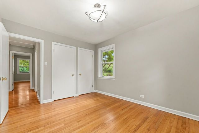 311 N Mac Arthur Boulevard, Mount Prospect, IL 60056