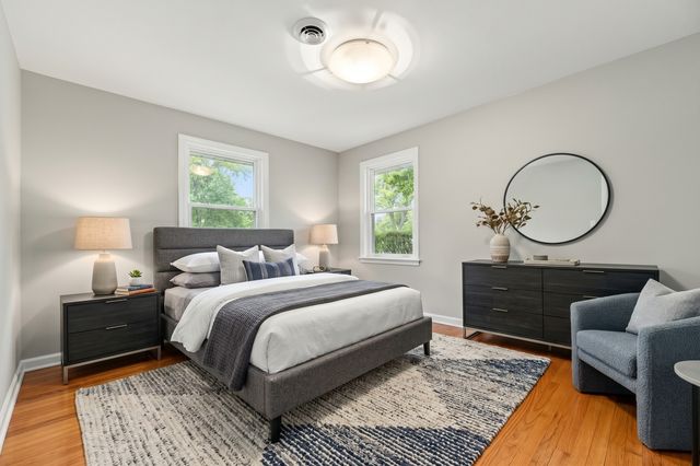311 N Mac Arthur Boulevard, Mount Prospect, IL 60056