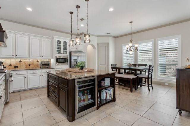 927 Mckamy Drive, Allen, TX 75013