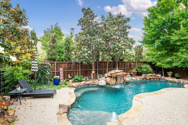 927 Mckamy Drive, Allen, TX 75013