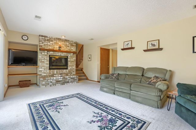 7901 Lilac Lane, Victoria, MN 55386