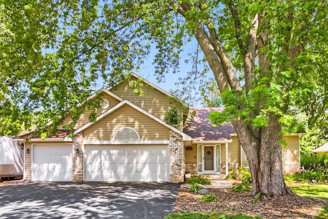 7901 Lilac Lane, Victoria, MN 55386