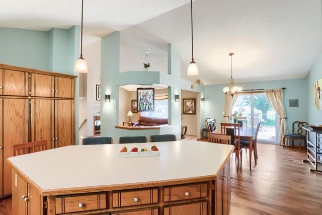 7901 Lilac Lane, Victoria, MN 55386