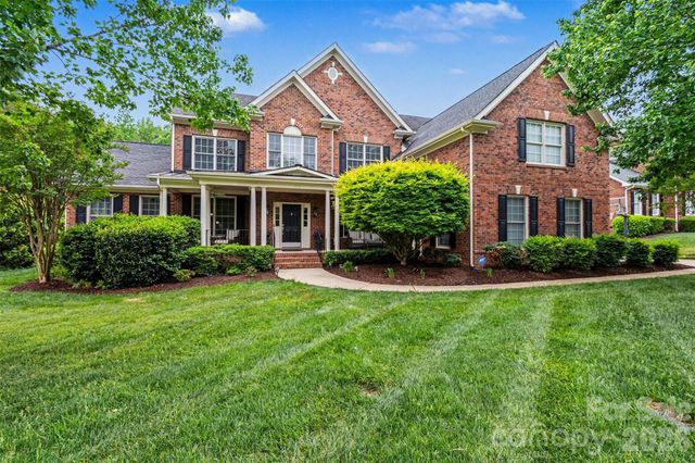 1022 Lake Forest Drive, Weddington, NC 28104