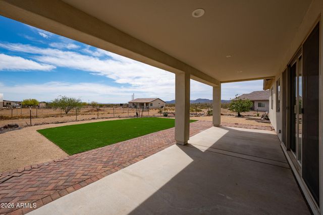 47833 N 43rd Avenue, New River, AZ 85087