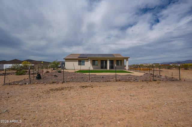 47833 N 43rd Avenue, New River, AZ 85087