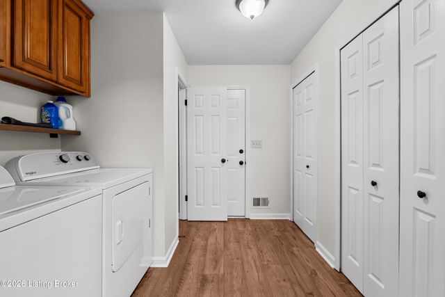 3508 Rock Rose Ln, La Grange, KY 40031