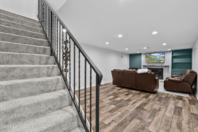 3508 Rock Rose Ln, La Grange, KY 40031