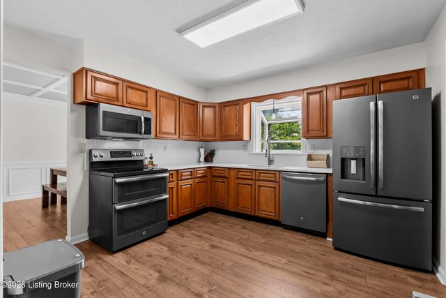 3508 Rock Rose Ln, La Grange, KY 40031